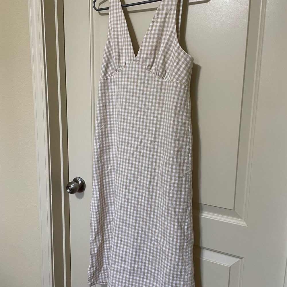 Old Navy Beige Gingham Linen Sleeveless Dress - Size Medium Petite